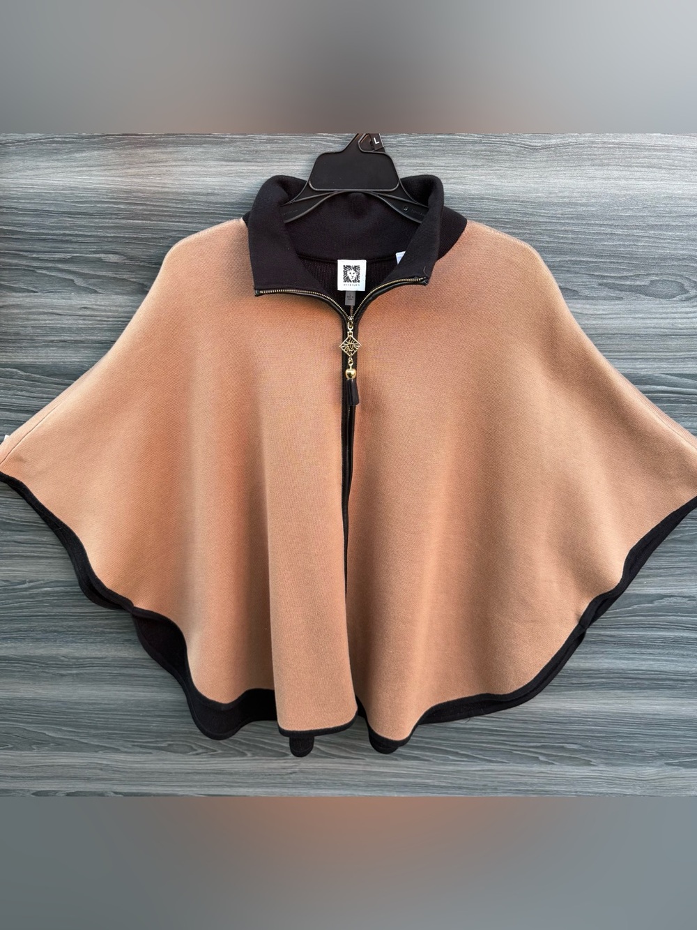 Anne Klein Colorblock Zip Front Poncho Cape Jacket Tan Black Size L - Picture 2 of 9